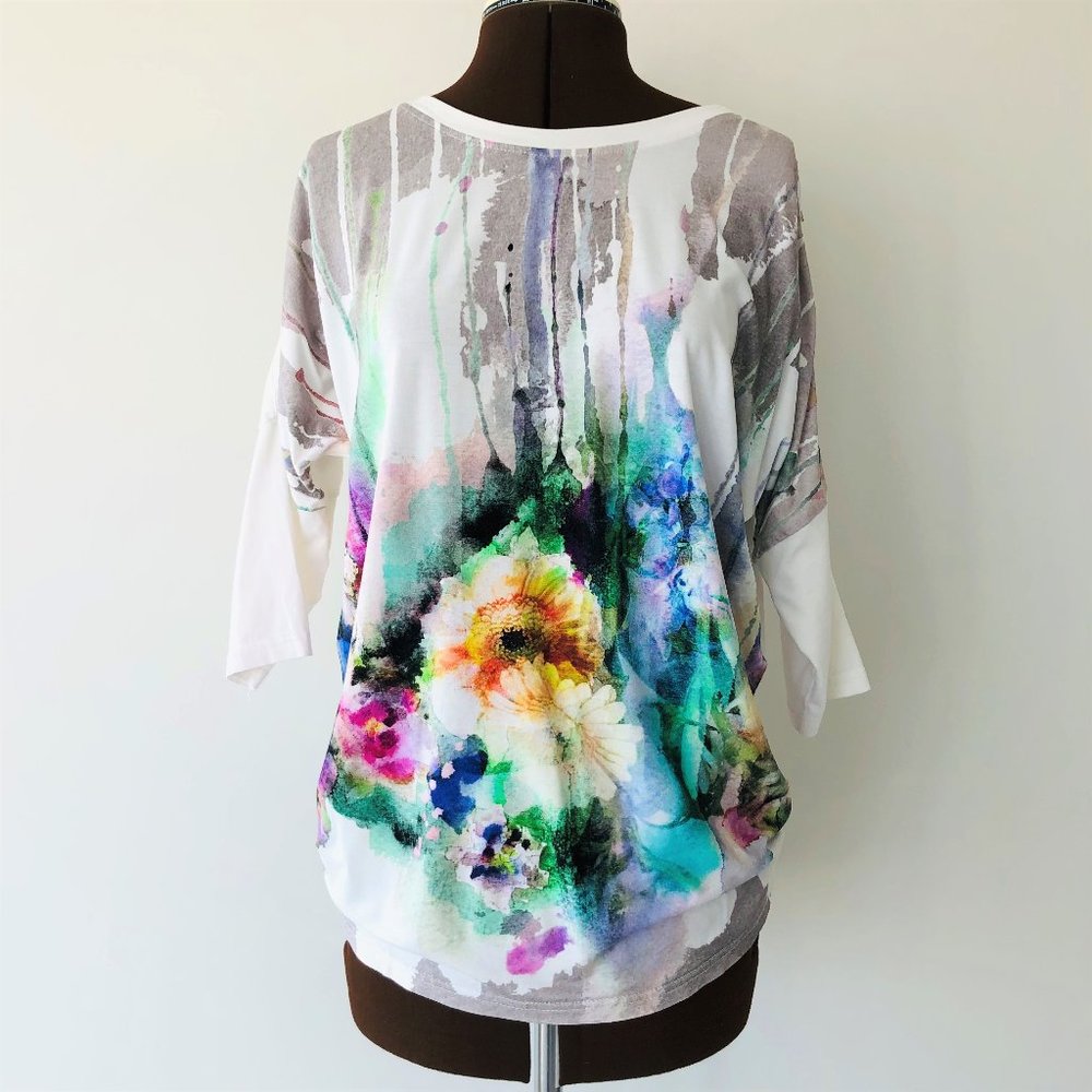 Simon Chang T-shirt with Split Shoulder